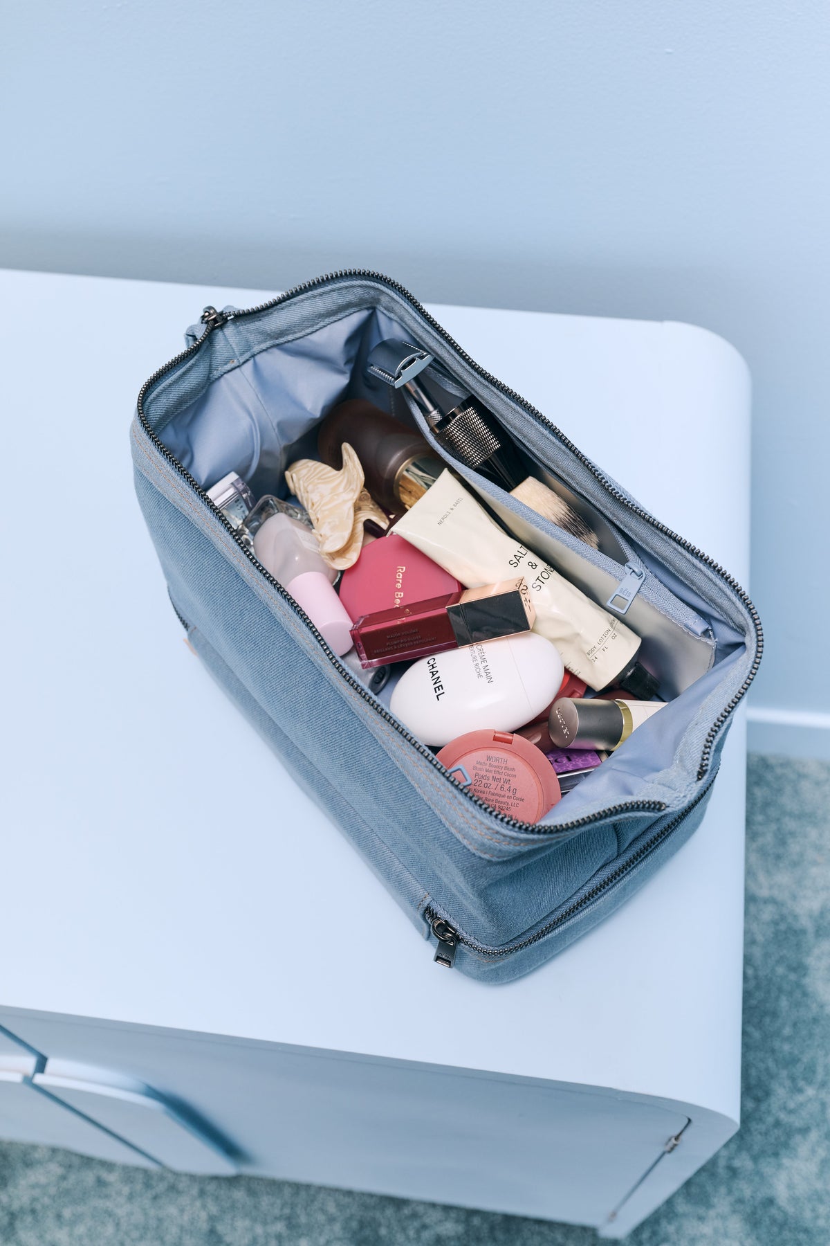 Gap x BÉIS The Dopp Kit in Denim Blue