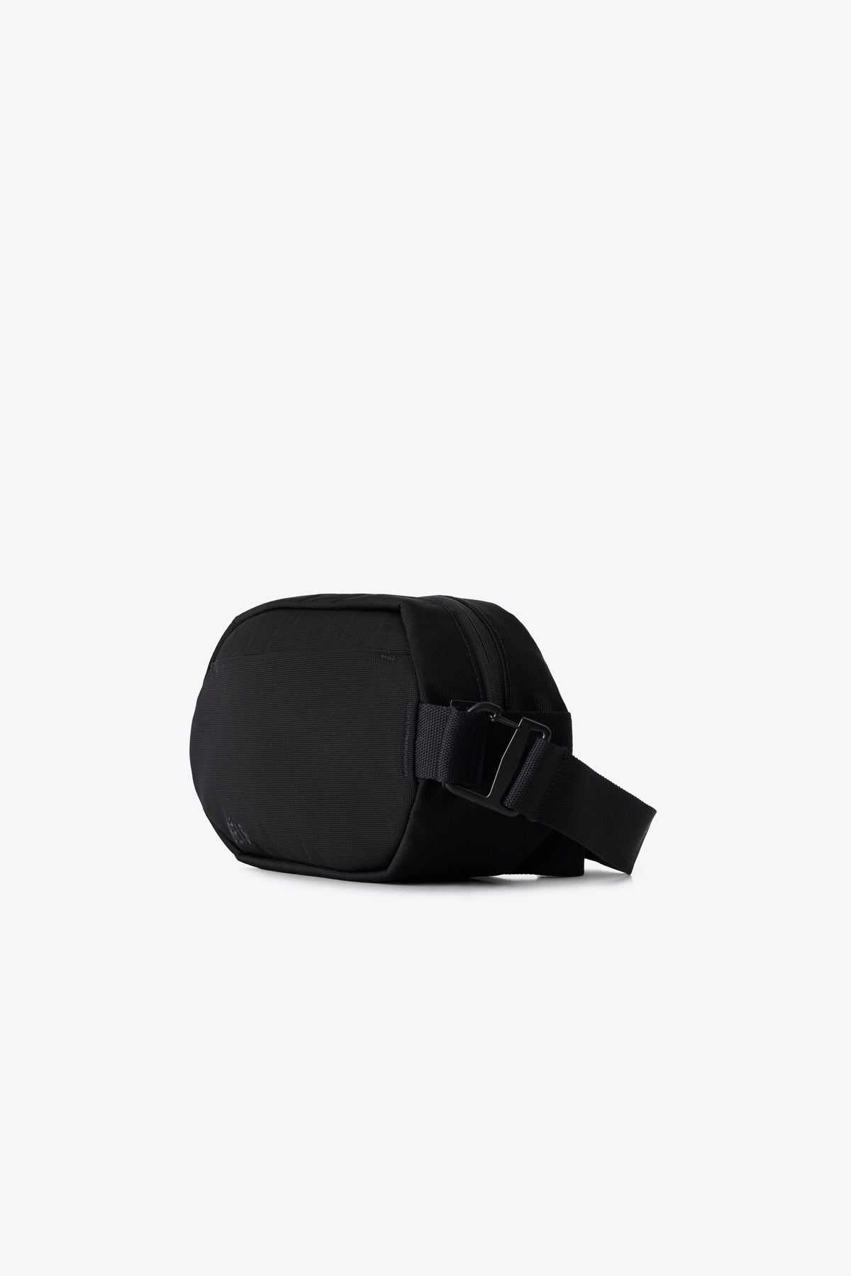 The Pro Travel Sling in Black